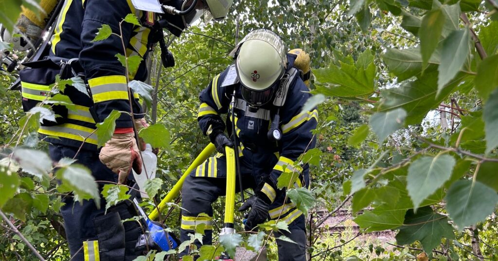 Ist möglicherweise ein Bild von 2 Personen