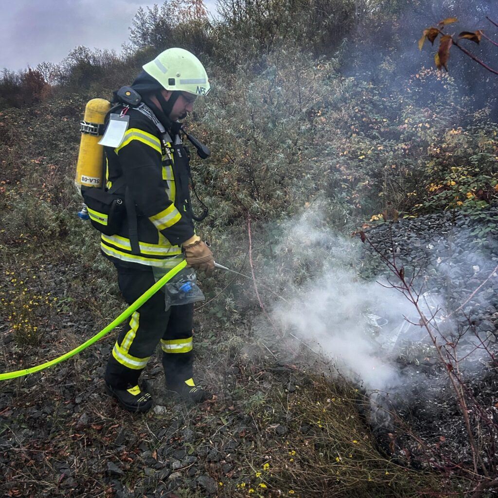 Ist möglicherweise ein Bild von Feuer